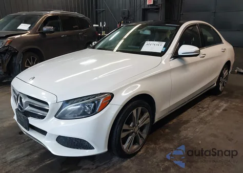 2016 Mercedes-Benz C 300 4Matic/Luxury 4Matic/Sport 4Matic from USA, damaged, VIN 55SWF4KB7GU113856